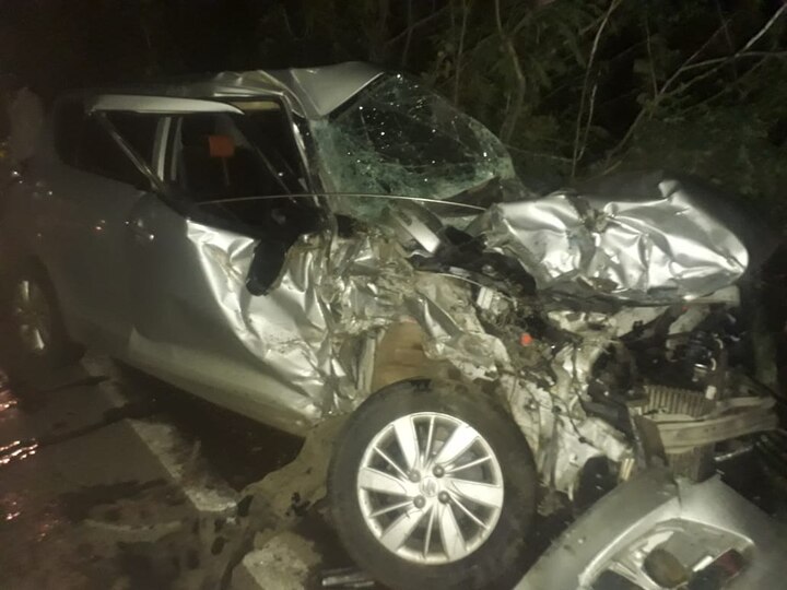 Eight killed in three accidents on Pune-Solapur highway पुणे -सोलापूर महामार्गावर तीन भीषण अपघातात आठ जणांचा मृत्यू