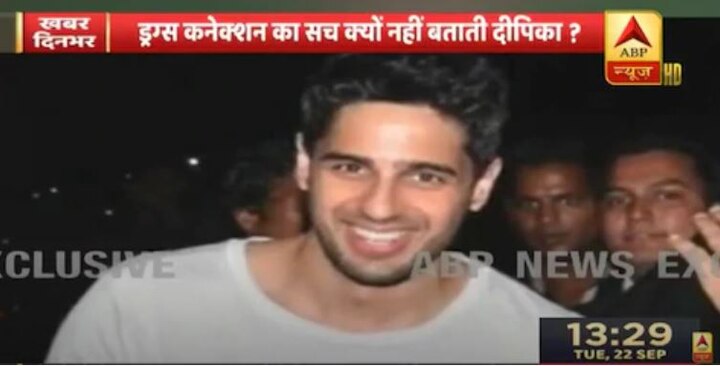 KWAN ची मॅनेजर जय सहाच्या व्हॉट्सअॅप चॅट ग्रुपमध्ये दीपिका पादुकोन ड्रग्जची मागणी करत असल्याचं समोर आलं आहे.