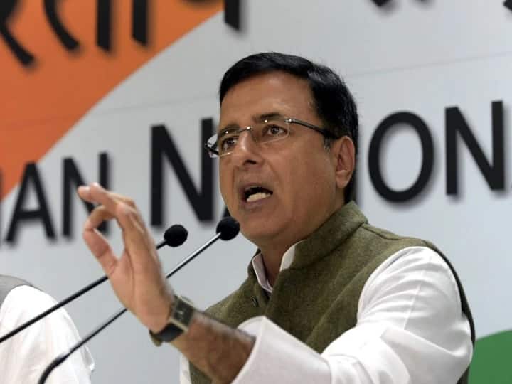 बाबरी मशीद प्रकरणी CBI कोर्टाचा निर्णय सुप्रीम कोर्टाच्या निर्णयाविरोधात : काँग्रेस Congress randeep surjewala Opposes Judgement ON BABRI MASJID of CBI special court बाबरी मशीद प्रकरणी CBI कोर्टाचा निर्णय सुप्रीम कोर्टाच्या निर्णयाविरोधात : काँग्रेस