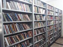 हॉटेल, रेस्टॉरंट, बार सुरू झाले, ग्रथालयं सुरू करण्यास नेमका अडथळा काय? ग्रंथालय केव्हा होणार सुरू?