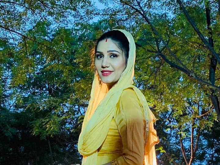   2017 पासून वीर साहू आणि सपना रिलेशनमध्ये होते. 