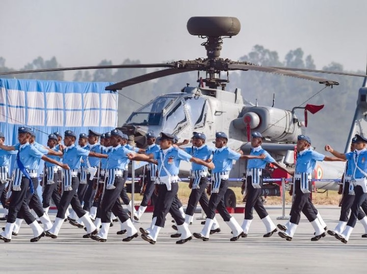 Indian Air Force Day 2020, Indian Air Force celebrates 88th anniversary today, Rafales to fly in parade IAF Day 2020 | भारतीय हवाई दलाचा 88वा स्थापना दिवस, हिंडन एअरबेसवर वायुदलाची ताकद दिसणार!