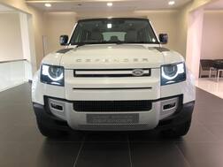 New Land Rover REVIEW | वजनाने हलकी, 291 मिमी ग्राऊंड क्लिअरन्स; नवीन लँड रोव्हर डिफेंडरचा फर्स्ट लूक!
