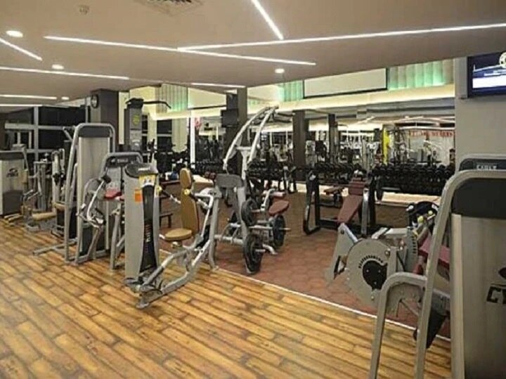 Reopening of gyms, gym owners request to CM Uddhav Thackeray for start Gym  आता व्यायाम शाळांसाठी दसऱ्याचा मुहूर्त नक्की करा; जिम मालकांची मुख्यमंत्र्यांकडे मागणी