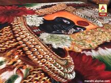 PHOTO : रांगोळीच्या माध्यमातून अंबाबाईचं रूप साकारलं! रांगोळी साकारण्यासाठी 8 दिवसांची मेहनत