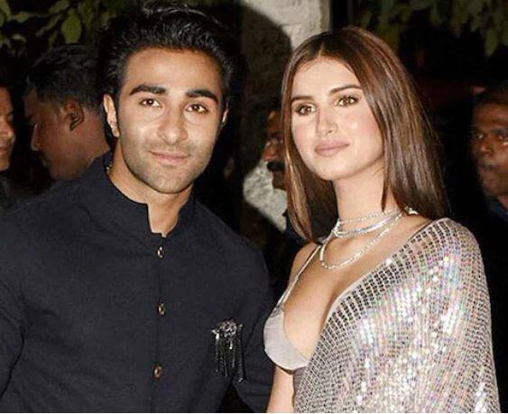 वर्क फ्रंटबाबत बोलायचे झाले तर आदर 'हॅलो चार्ली' चित्रपटाचं चित्रिकरण करत आहे. तर सारा 'तडप' आणि 'एक व्हिलन 2'च्या चित्रिकरणात व्यस्त आहे.