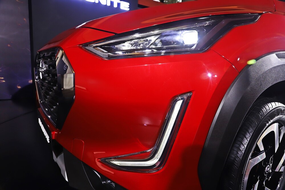 Nissan Magnite First Look Review कॉम्पॅक्ट SUV मार्केटमध्ये चांगली स्पर्धक!