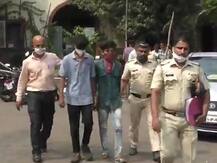 मित्राला वाढदिवसाचं गिफ्ट म्हणून चोरलेली दुचाकी दिली, दोघांना अटक!
