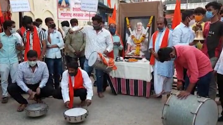  Vishwa Hindu Parishad is aggressive to open temples in maharashtra मंदिरं खुली करण्यासाठी विश्व हिंदू परिषद आक्रमक, मुंबईत मंदिर उघडण्याचा प्रयत्न तर नागपुरात महाआरती