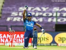 जिंकलंस भावा! मैदानात गुडघ्यावर बसून हार्दिक पांड्याची #BlackLivesMatter आंदोलनाला साथ