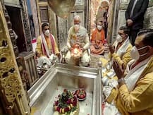 In Pics : वाराणसीमध्ये मोदींनी साजरा केला देव दिवाळी उत्सव