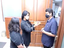 देवेंद्र फडणवीस यांना सेंट जॉर्ज रुग्णालयातून डिस्चार्ज; 7 दिवस होम क्वॉरंटाईन