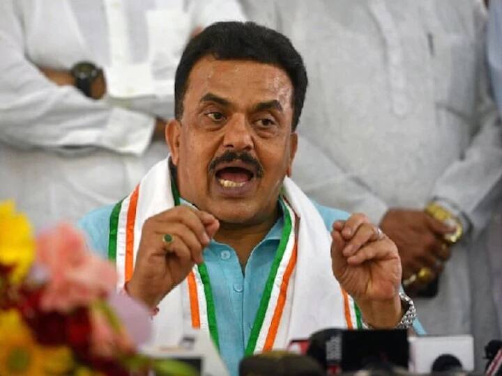 शिवसेनेने काँग्रेसला सल्ला देण्याऐवजी स्वतःचं तोंड बंद ठेवावं; बिहार निवडणुकीवरुन संजय निरुपमांची टीका sanjay nirupam remark over shivsena in bihar assembly election 2020 jdu bjp congress शिवसेनेने काँग्रेसला सल्ला देण्याऐवजी स्वतःचं तोंड बंद ठेवावं; बिहार निवडणुकीवरुन संजय निरुपमांची टीका