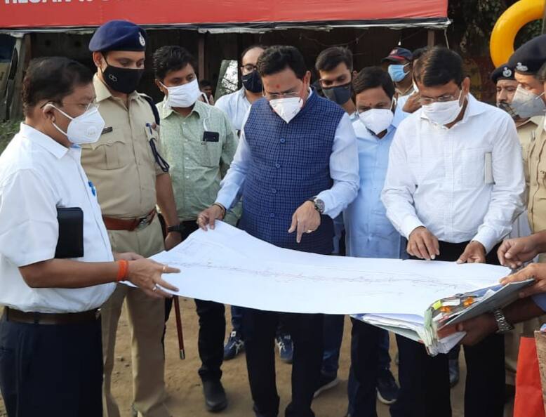 ठाण्यातील घोडबंदर रोड लवकरच होणार ट्राफिक मुक्त Ghodbunder Road in Thane will soon be traffic free ठाण्यातील घोडबंदर रोड लवकरच होणार ट्राफिक मुक्त