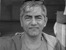 बॉलिवूड अभिनेता आसिफ बसरा यांची आत्महत्या; कारण अस्पष्ट