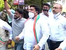 नागपूर पदवीधर मतदारसंघासाठी काँग्रेसच्या अभिजीत वंजारींचा अर्ज दाखल; राष्ट्रवादी नेत्यांची अनुपस्थिती