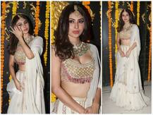 एकता कपूरच्या प्री दिवाळी बॅश पार्टीतील मौनी रॉयचा नागिण लूक चर्चेत