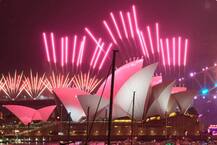 Happy New Year 2021: ऑस्ट्रेलिया, न्यूझीलंडमध्ये नववर्षाचं उत्साहात स्वागत