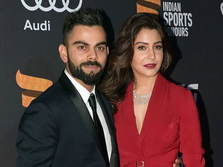  विराट आणि अनुष्काने सहा वर्ष एकमेकांसोबत रिलेशनशिपमध्ये राहिल्यानंतर आपली लग्नगाठ बांधली होती. 