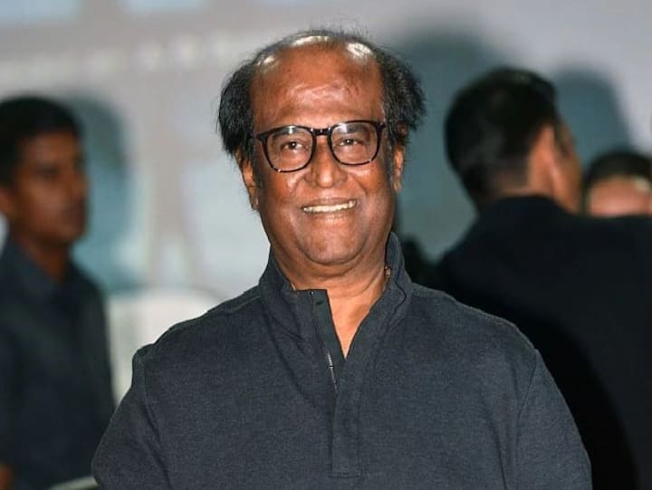 जगातील सर्वाधिक मोठा चाहता वर्ग असलेला अभिनेता म्हणून गिनिज बुक मध्ये त्यांचे नाव नोंदले गेले आहे. 