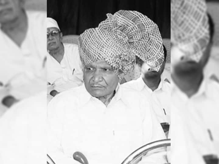 पहिले हिंदकेसरी श्रीपती खंचनाळे यांचं निधन झालं आहे. वयाच्या 86 व्या वर्षी त्यांनी अखेरचा श्वास घेतला. 