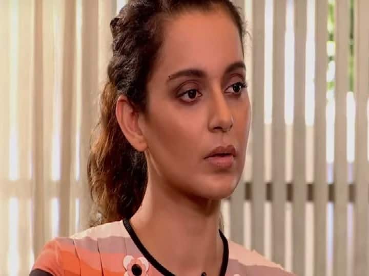 Kangana Ranaut : खारमधील राहत्या फ्लॅटबाबत कंगनाकडून याचिका मागे, बेकायदेशीर बदल नियमित करण्यासाठी पालिकेत रितसर अर्ज करण्याची मुभा High Court allowed Kangna to apply for regularise Khar flat, ordered BMC to decide in 4 weeks Kangana Ranaut : खारमधील राहत्या फ्लॅटबाबत कंगनाकडून याचिका मागे, बेकायदेशीर बदल नियमित करण्यासाठी पालिकेत रितसर अर्ज करण्याची मुभा