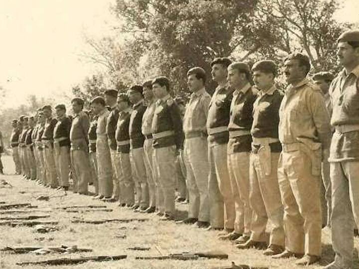 तब्बल 93 हजार पाकिस्तानच्या सैनिकांचं भारतीय लष्करासमोर झालेलं आत्मसमर्पण हे दुसऱ्या महायुध्दानंतरचं सर्वात मोठं आत्मसमर्पण होतं.