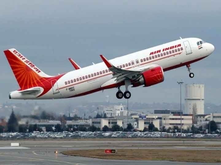 Good news Air India Announces 50 percent Concession On Airfare For Senior Citizens Check Details Here Good News : Air Indiaकडून प्रवाशांसाठी मोठी सवलत; तिकीट दर अर्ध्यावर