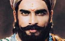 नजरेत जणू अंगार! छत्रपती शिवाजी महाराजांच्या रुपातील अभिनेत्याला पाहून चाहते भारावले