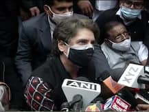 शेतकऱ्यांना देशविरोधी म्हणणारं सरकारच पापी- प्रियंका गांधी