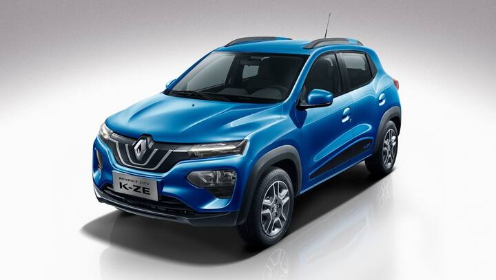 Renault - नव्या वर्षात रेनॉल्ट कंपनीकडूनही कारच्या दरांत वाढ करण्यात आली आहे. ज्यामध्ये विविध मॉडेल्सवर जवळपास 28 हजार रुपयांच्या घरात हे दर वाढले आहेत. 
