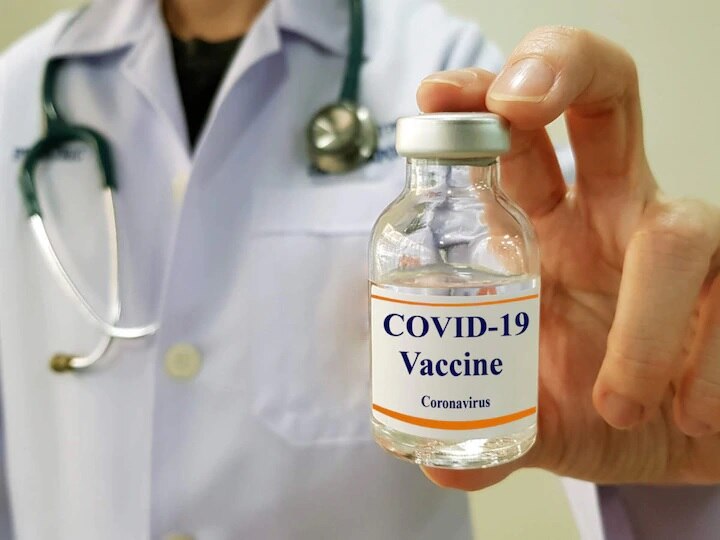 Covid 19 Vaccine India Inc in the race to procure vaccine for their employees and families Corona Vaccination: बड्या कार्पोरेट कंपन्या लस खरेदीच्या तयारीत, कर्मचाऱ्यांचे आणि कुटुंबियांचे करणार लसीकरण