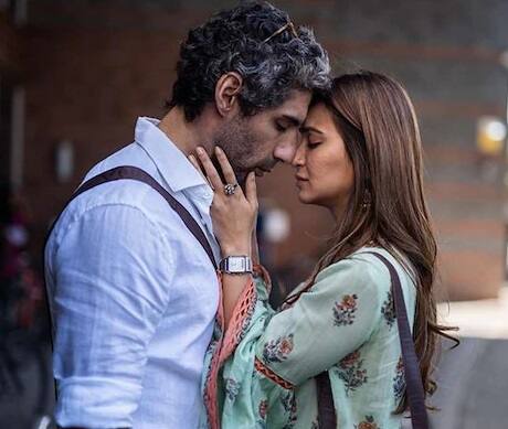 विनय नांबियारची वेब सीरिज 'तैश'ही रिलीज होण्यासाठी सज्ज आहे. 