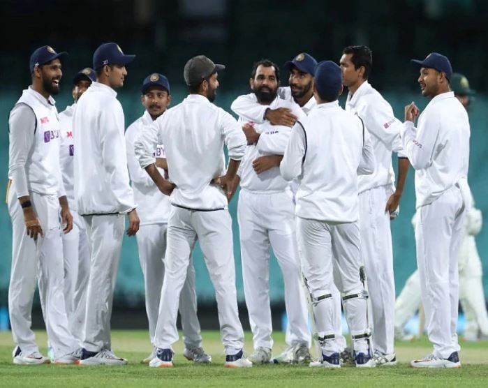 india vs australia, team india strict protocols in sydney coronavirus INDvsAUS | सिडनी कसोटीपूर्वी टीम इंडियाला कडक  पहारा, खेळाडू हॉटेलबाहेर जाऊ शकणार नाहीत
