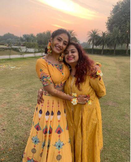 धनश्रीबाबत सांगायचं झालं तर तिची स्वतःची डान्स अकॅडमी आहे. तसेच ती उत्तम कोरिओग्राफर आहे. अनेकदा तिचे डान्स व्हिडीओ सोशल मीडियावर व्हायरल होत असतात. (Photo Credit : Instagram) 