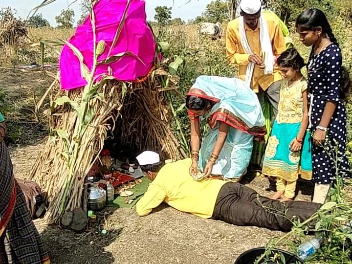 Vel Amavasya Celebration at Latur District वेळअमावस्या! वनभोजनाचा आनंद लुटण्यासाठी आज लातूरकर शेतात, गावं पडली ओस