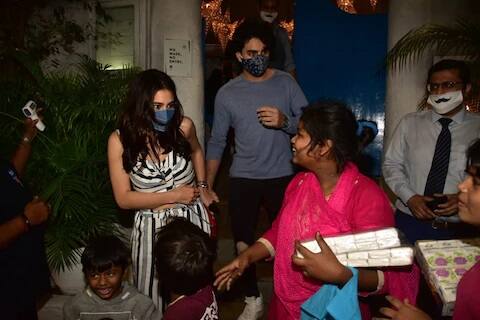 बर्‍याचदा हे दोघे सोबत पार्टी करताना आणि चांगला वेळ घालवताना दिसतात. (Photo Credit: Manav Manglani)