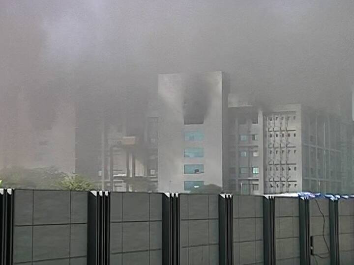 जगभरात वेगवेगळ्या आजारांवरती ज्या लसींचा उपयोग केला जातो त्यापैकी 65 टक्के लसी या सीरम इन्स्टिट्यूटमध्ये तयार होतात.