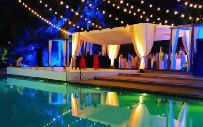 23 जानेवारीपासून त्यांच्या लग्नविधींना सुरुवात होणार आहे. 24 जानेवारीला हिंदू रितीरिवाजांनुसार हा सेलिब्रिटी लग्नसोहळा पार पडणार आहे.  (छाया सौजन्य- themansionhousealibaug.com)