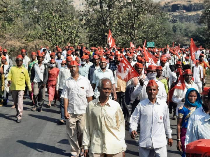 या आंदोलनाला पाठिंबा देण्यासाठी महाराष्ट्रात अखिल भारतीय किसान सभेच्या वतीनं मोर्चा काढण्यात आला आहे.