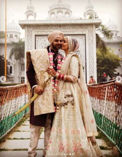 दरम्यान, करणवीरचा हा दुसरा विवाह आहे. 