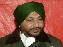 Farmers Protest | पगडी खेचत आंदोलनकर्त्या शेतकऱ्यांकडून धक्काबुक्की; काँग्रेस खासदारांचा दावा