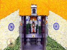 Republic Day 2021 | प्रजासत्ताक दिनानिमित्त विठुरायाच्या मंदिरात तिरंगी सजावट