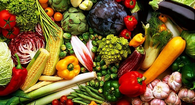 Health Tips काही भाज्यांचे प्रकार अद्यापही फार सराईतपणे वापरात आणले जात नाहीत. पण, मुळात या भाज्या फार गुणकारी असतात ही बाबही नाकारता येणार नाही. हिवाळ्याच्या दिवासांमध्ये सर्वत्र अशीच एकभाजी नजरेस पडते. हल्ली तर, वर्षाच्या बाराही महिने ही भाजी बाजारांमध्ये उपलब्ध असते. ही भाजी म्हणजे मशरुमची.