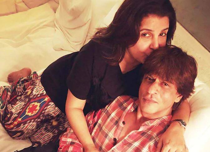 शाहरुख खान : बॉलिवूडचा बादशाहही गिफ्ट देण्याच्या बाबतीत कोणाच्या मागे नाही. त्याने अभिषेक बच्चनला हार्ले डेविडसन मोटरबाईक, फराह खानला मर्सिडीज बेंड आणि रा.वन टीमला 1 कोटी रुपयांच्या 5 BMW गाड्या भेट म्हणून दिल्या आहेत. यात रजनीकांत, अर्जुन रामपाल आणि अनुभव सिन्हा यांचा सामवेश आहे.