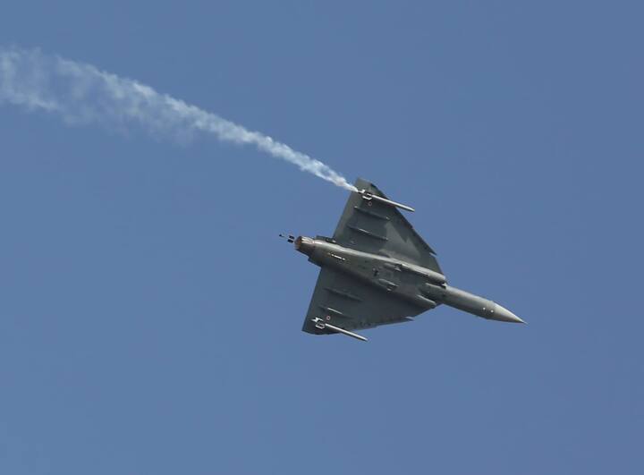 शोमध्ये 42 भारतीय एअरक्राफ्ट भाग घेणार (Photo : PRO Shillong, Ministry of Defence)