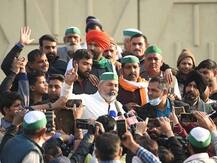 राकेश टिकैत यांची गाझीपूर सीमेवर गांधीगिरी, जिथं सरकारनं ठोकले खिळे तिथेच..