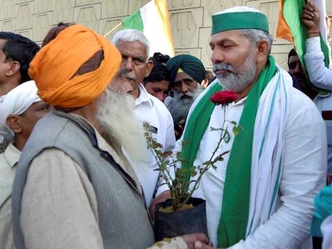 राकेश टिकैत यांच्या म्हणण्यानुसार दिल्ली, उत्तर प्रदेश आणि उत्तराखंडमध्ये कोणत्याही प्रकारचा चक्काजाम होणार नाही.