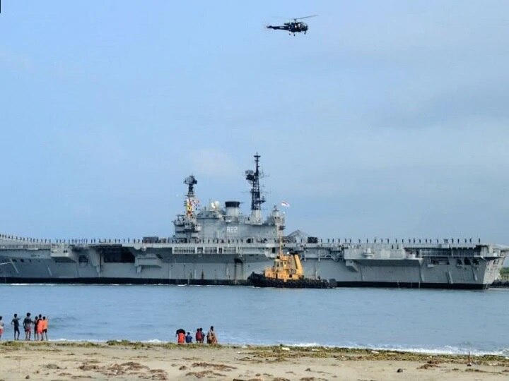 INS viraat supreme court stays dismantling of decommissioned aircraft carrier नौदलाच्या सेवेतून निवृत्त INS विराटचे भाग सुटे करण्याच्या निर्णयास सर्वोच्च न्यायालयाची स्थगिती