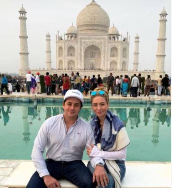 Whitney Wolfe Herd ने अनेक लोकांना मागे टाकलं आहे. ती सर्वात कमी वयात अब्जाधीश झाली आहे. Whitney Wolfe Herd ने अवघ्या 31व्या वर्षी इतिहास रचला आहे. यासंदर्भात फोर्ब्सने माहिती दिली आहे. 